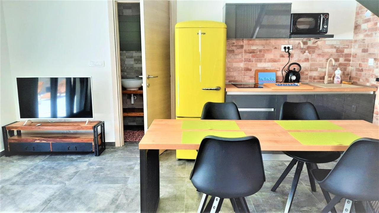 Villa Kajgo-Pag Паг Екстериор снимка